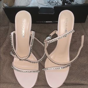 Fashion nova heels